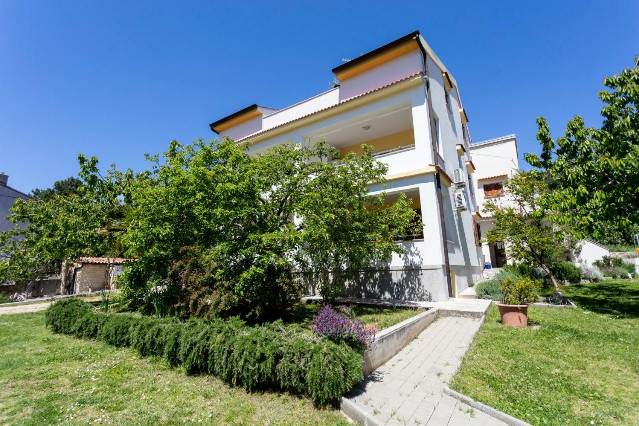 Apartment Zvone Башка Экстерьер фото